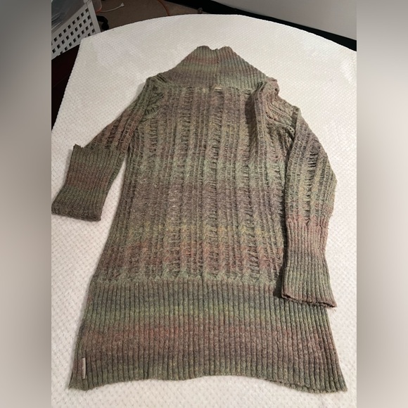 DKNY SWEATER - Picture 2 of 4